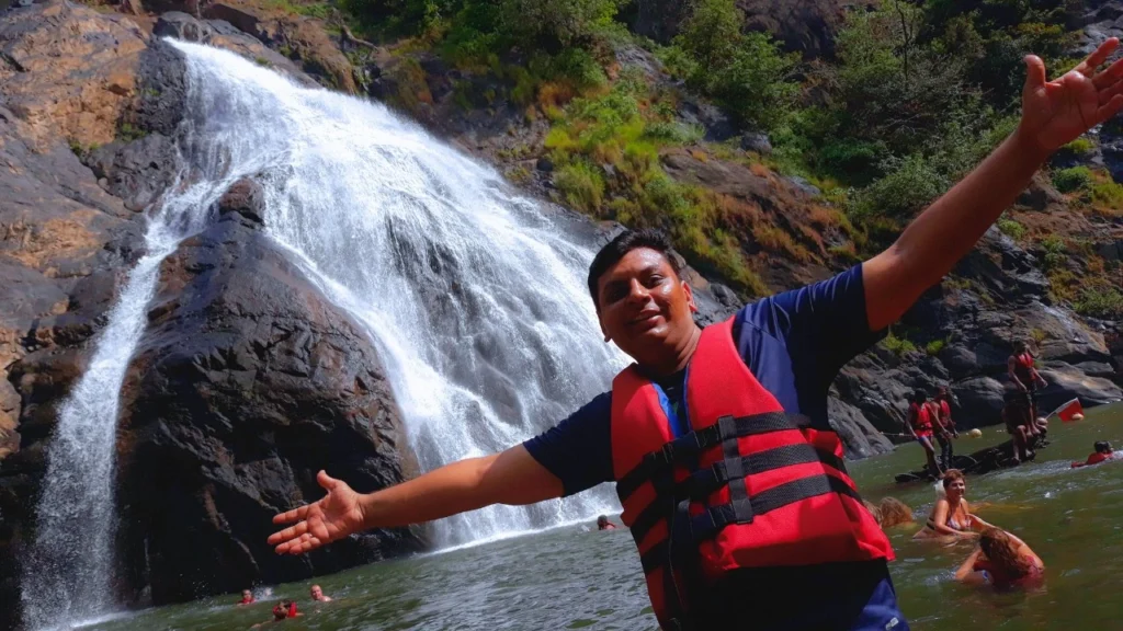 bottom of dudhsagar falls in goa