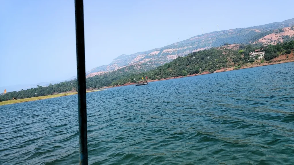shivsagar lake view at tapola in mahabaleshwar