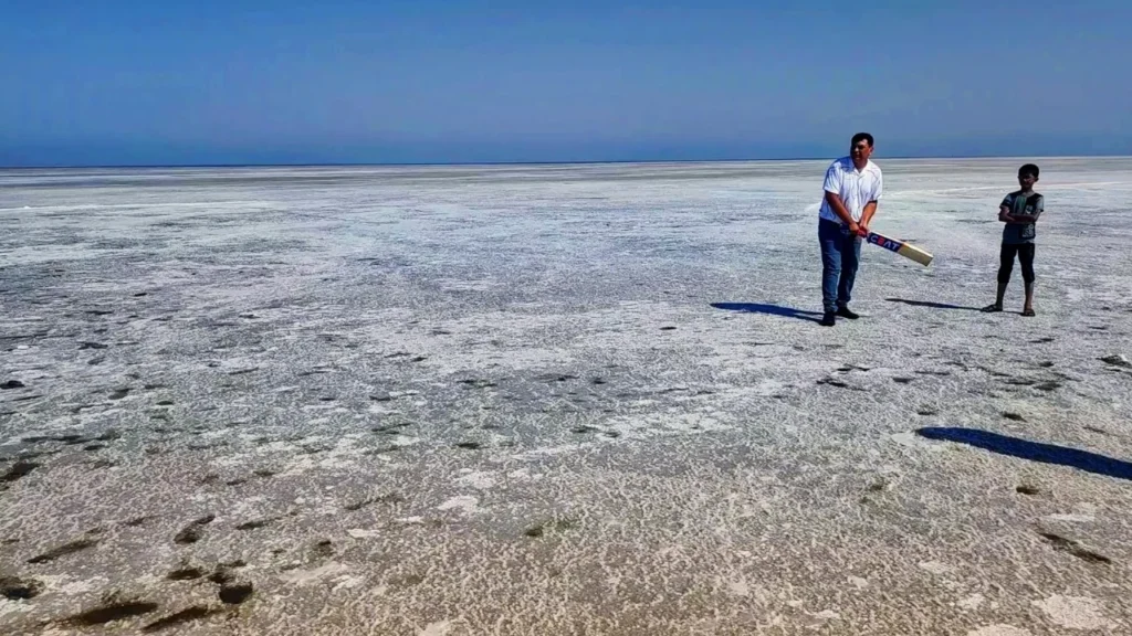 white rann of kutch at dhordo village