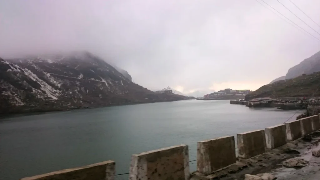 tsomgo lake in gangtok sikkim