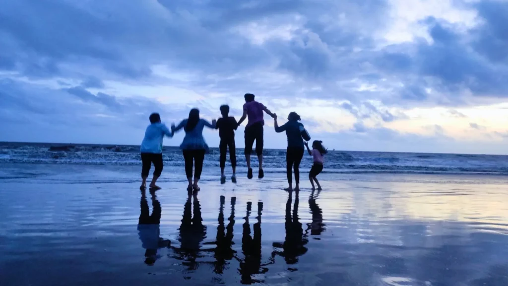 dabhari beach activities