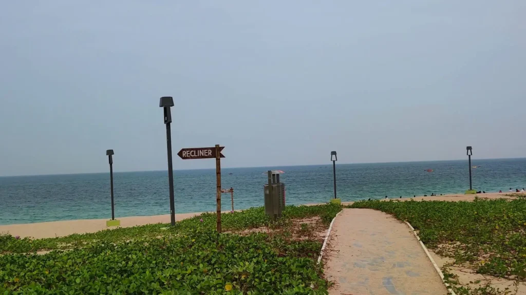 shivrajpur beach at dwarka