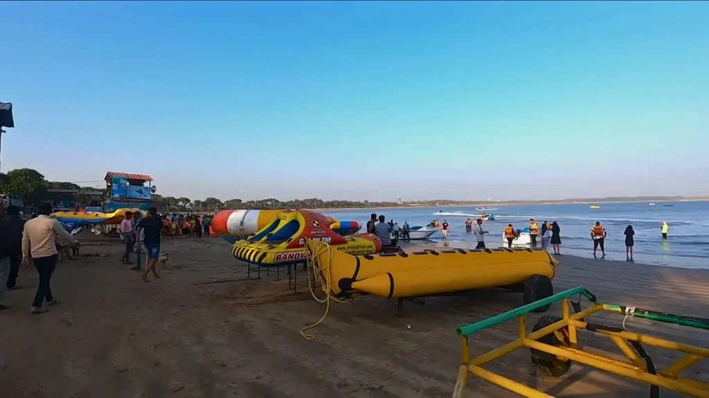 nagoa beach water sport activities in diu